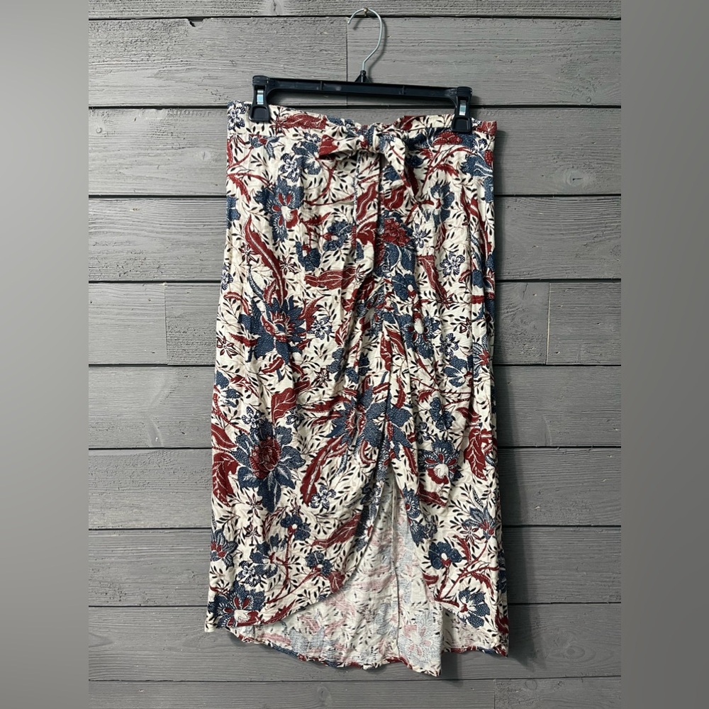Walter Baker Blue Maroon Floral Skirt Sz 6 Summer Spring Party Date Night Vacay